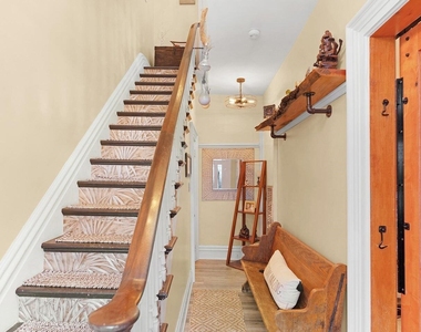 153 Barrett Street - Photo Thumbnail 5