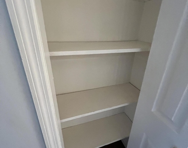 11-21 Ashdown Road - Photo Thumbnail 12