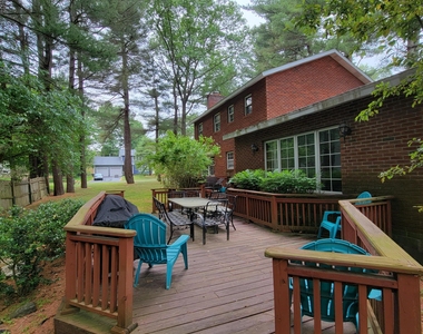 104 Serif Lane - Photo Thumbnail 16