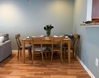 2210 Timber Ridge Court - Photo Thumbnail 7