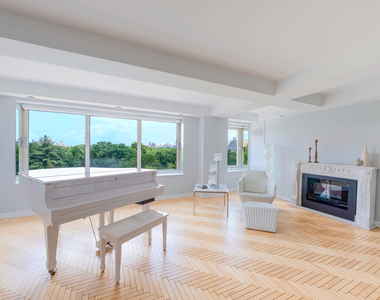 106 Central Park S - Photo Thumbnail 2
