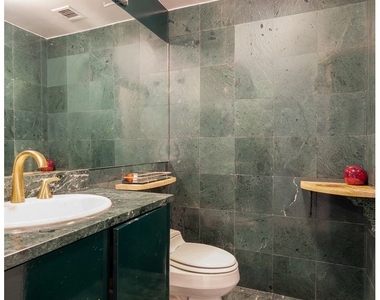 106 Central Park S - Photo Thumbnail 11