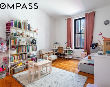 350 Myrtle Avenue - Photo Thumbnail 12