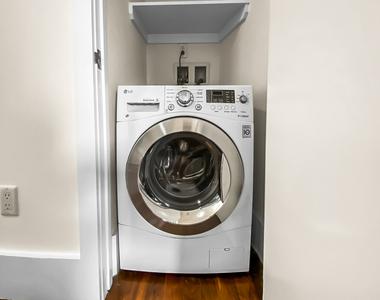 455 Hudson Street - Photo Thumbnail 4