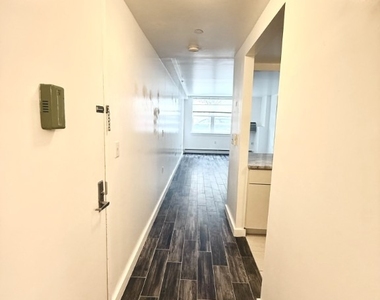 303 W 146th Street - Photo Thumbnail 4