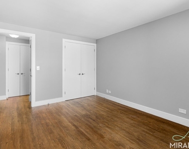 330 E 39th Street - Photo Thumbnail 5