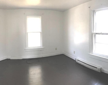 703 Second St - Photo Thumbnail 8