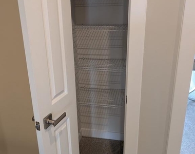 8048 Williamson Boulevard - Photo Thumbnail 4