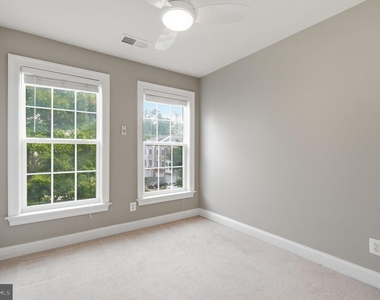 14656 Crossfield Way - Photo Thumbnail 19