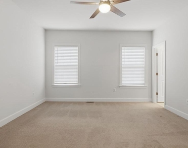 13806 Litespeed Way - Photo Thumbnail 6