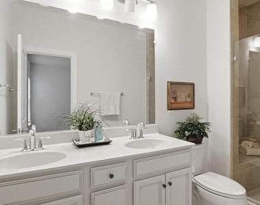 13806 Litespeed Way - Photo Thumbnail 9