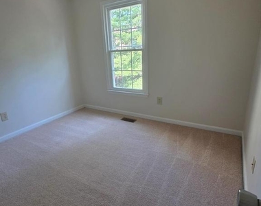 7766 Black Horse Court - Photo Thumbnail 18