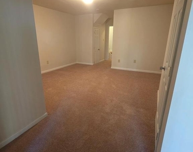 7766 Black Horse Court - Photo Thumbnail 23