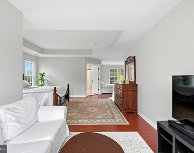 9255 Bowers Brook Place - Photo Thumbnail 24