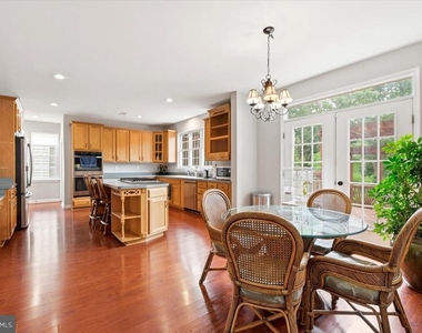 9255 Bowers Brook Place - Photo Thumbnail 18