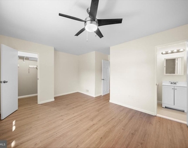 14797 Tamarack Place - Photo Thumbnail 18
