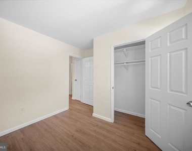 14797 Tamarack Place - Photo Thumbnail 15