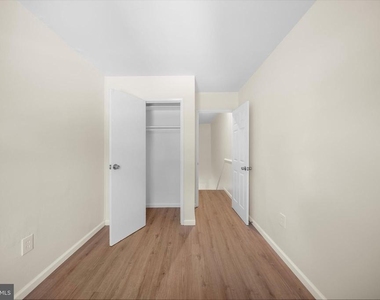 14797 Tamarack Place - Photo Thumbnail 13