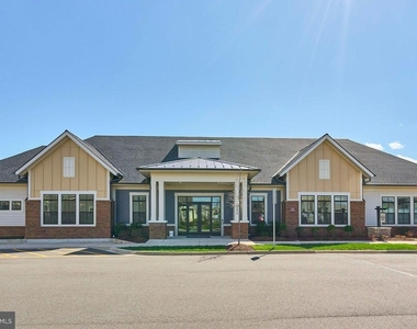 15563 Blue Lotus Lane - Photo Thumbnail 41