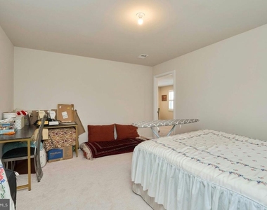 15563 Blue Lotus Lane - Photo Thumbnail 29