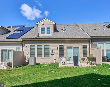 15563 Blue Lotus Lane - Photo Thumbnail 37