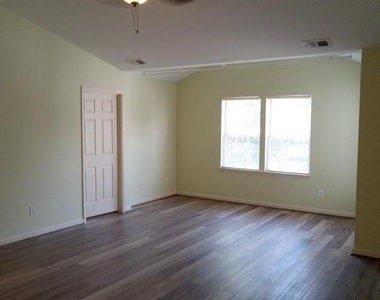 7317 Early Marker Court - Photo Thumbnail 13