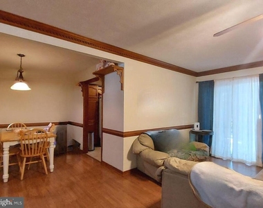 311 Yorktown Boulevard - Photo Thumbnail 2