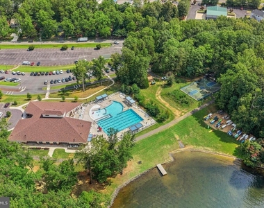 4107 Lakeview Parkway - Photo Thumbnail 58