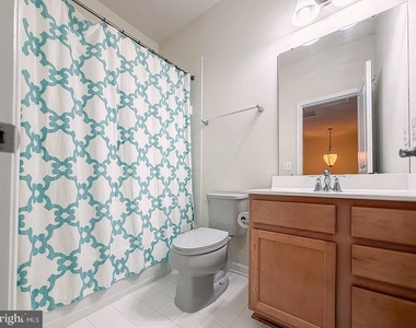 25707 Bishop Grove Terrace - Photo Thumbnail 14