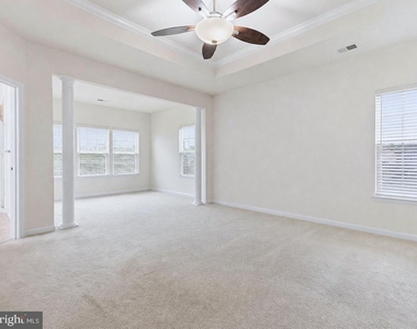 25707 Bishop Grove Terrace - Photo Thumbnail 8