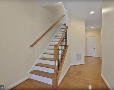 43393 Charitable Street - Photo Thumbnail 1