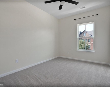 43393 Charitable Street - Photo Thumbnail 19