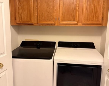 1130 Huntmaster Terrace Ne - Photo Thumbnail 9