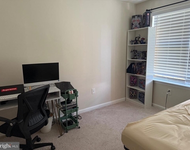 1130 Huntmaster Terrace Ne - Photo Thumbnail 7