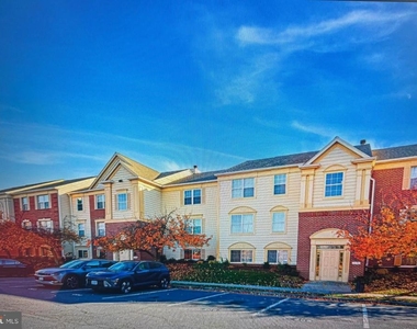 1130 Huntmaster Terrace Ne - Photo Thumbnail 10
