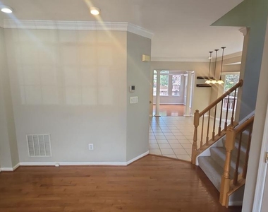 43226 Kelly Terrace - Photo Thumbnail 4