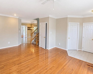 43226 Kelly Terrace - Photo Thumbnail 2