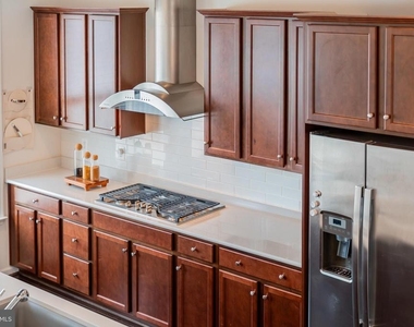 42506 Dogwood Glen Square - Photo Thumbnail 21