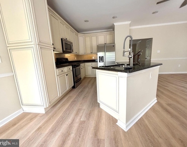47403 Darkhollow Falls Terrace - Photo Thumbnail 18