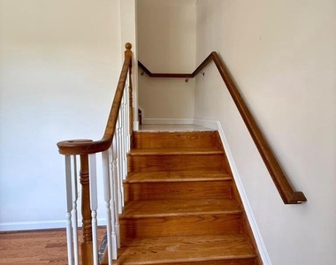 3001 Preston Avenue - Photo Thumbnail 8