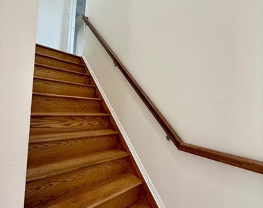3001 Preston Avenue - Photo Thumbnail 9