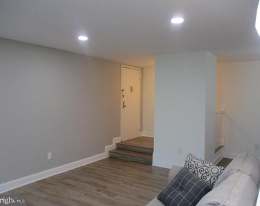 11252 Chestnut Grove Square - Photo Thumbnail 8