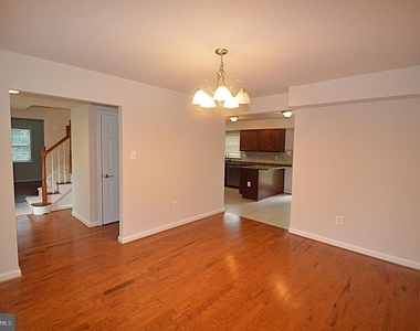 13145 Melville Lane - Photo Thumbnail 10