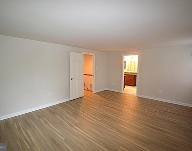 13145 Melville Lane - Photo Thumbnail 33