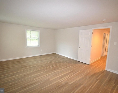 13145 Melville Lane - Photo Thumbnail 32