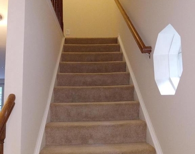 6398 Shaundale Drive - Photo Thumbnail 18