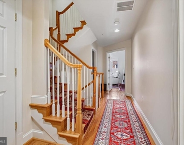 1309 Mclean Crest Court - Photo Thumbnail 17