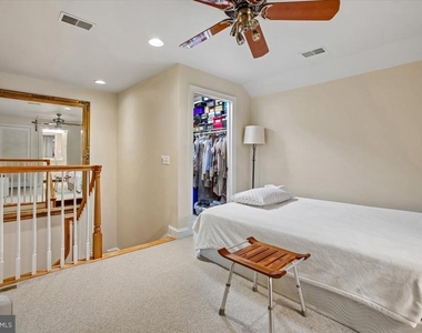 1309 Mclean Crest Court - Photo Thumbnail 31