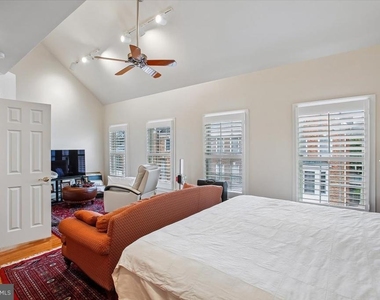 1309 Mclean Crest Court - Photo Thumbnail 21