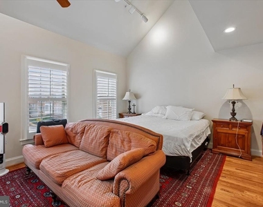 1309 Mclean Crest Court - Photo Thumbnail 19